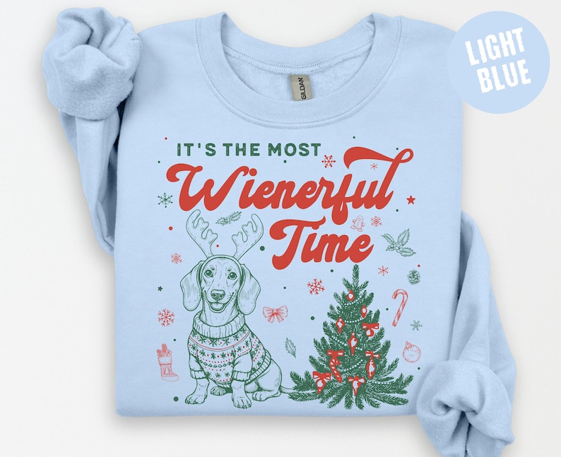 T-shirt de Noël Teckel, Sweat-shirt personnalisé Chien Saucisse, T-shirt de Noël humoristique, T-shirt de Noël Comfort Colors, Cadeau pour amoureux des chiens, T-shirt sapin de Noël Sweatshirt | L. Blue