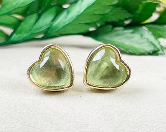 Green Fluorite Heart Bezel Stud Earrings (EPJ-E3BAA16-GF)