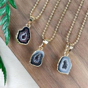 Geode Charm Necklace (EPJ-NAWA36)