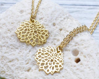 Gold Plated Chrysanthemum Simple Layering Pendant Necklace (EPJ-NPAA27)