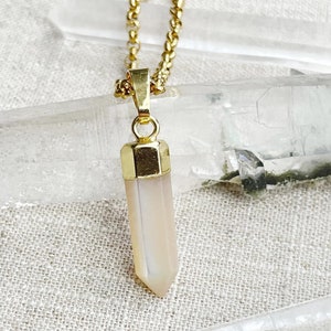 Gold Mother of Pearl Point Necklace (EPJ-NAAE42)