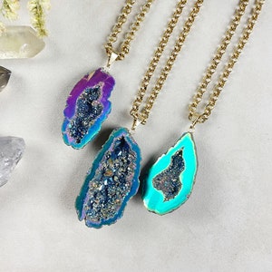 Gold Rainbow Aura Geode Necklace (EPJ-NA30)