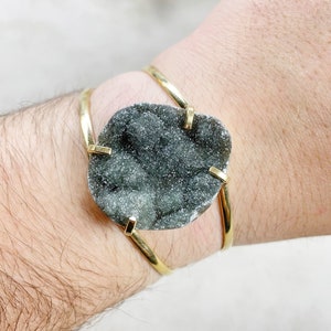 Gold Agate Druzy Arc Cuff Bracelet (EPJ-BCCA2-2)