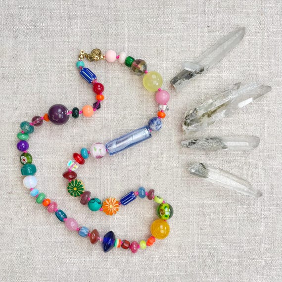 Chunky Confetti/// Colorful Crystal Gemstone Hand Knotted Beaded Necklace (DEJ-BBCA10-C-3)