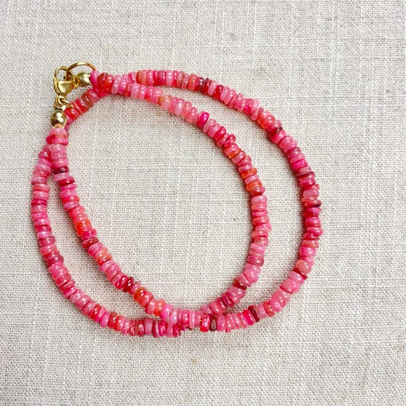 Dyed Salmon Pink Shell Beaded Necklace (EPJ-NSC14-SP)