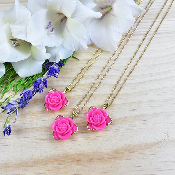 Pink Rose Flower Charm Necklace, Gold Lucite Plastic Pendant Necklace,  Layering Pendant Necklace (EPJ-N19JAA10)