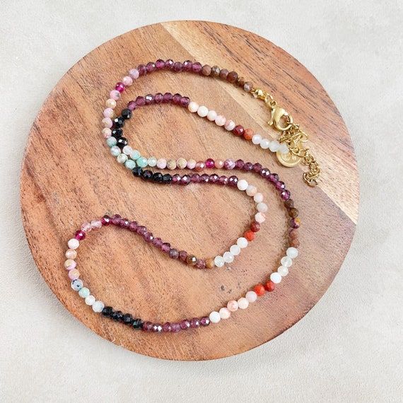 Etus// Victory Gemstone Beaded Necklace (EPJ-NSBB19-VC)