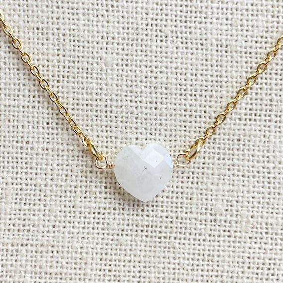 Moonstone Faceted Heart Delicate Necklace (EPJ-NAAE37-MN)