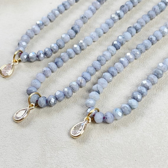 Mica// Grey Iridescent Crystal Beaded Delicate Necklace (EPJ-NSBB21-GY)