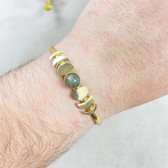 Gold Labradorite Moon Phase Cuff Bracelet (EPJ-BCDA14-LB)