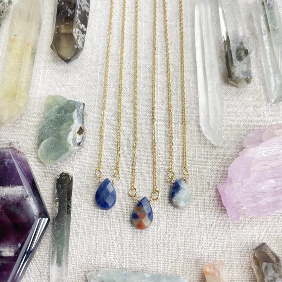 Sodalite Faceted Teardrop Delicate Necklace (EPJ-NAAE43-SD)