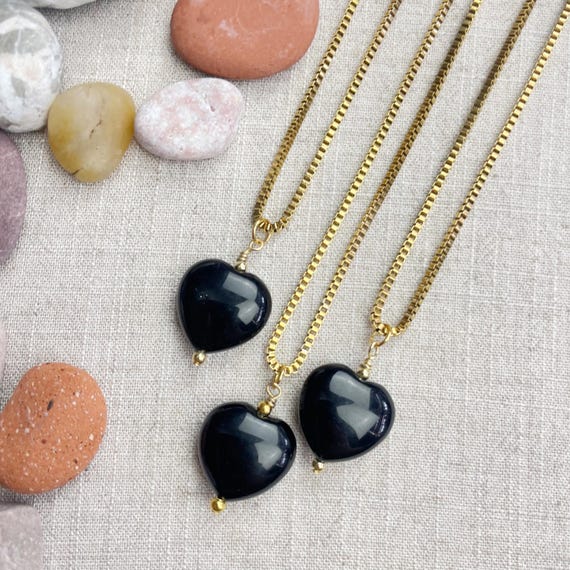 Obsidian Heart Bead Pendant Gold Necklace (EPJ-N3AA10-OB)