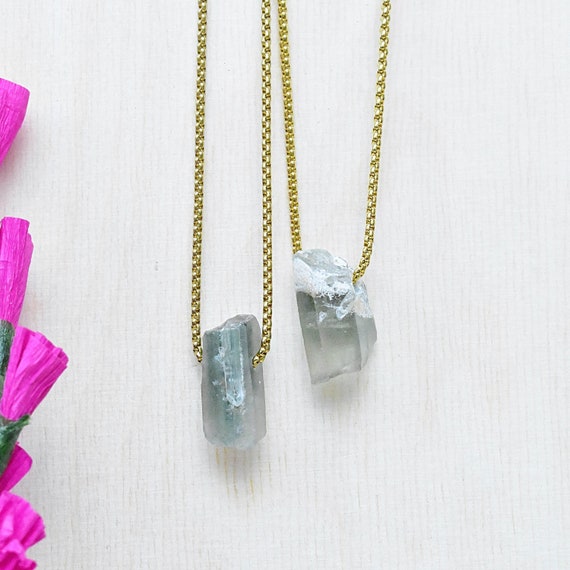 Green Phantom Quartz Drop Necklace, Gold Gemstone Crystal Necklace, Statement Gem Necklace (EPJ-NQA20AAA11)