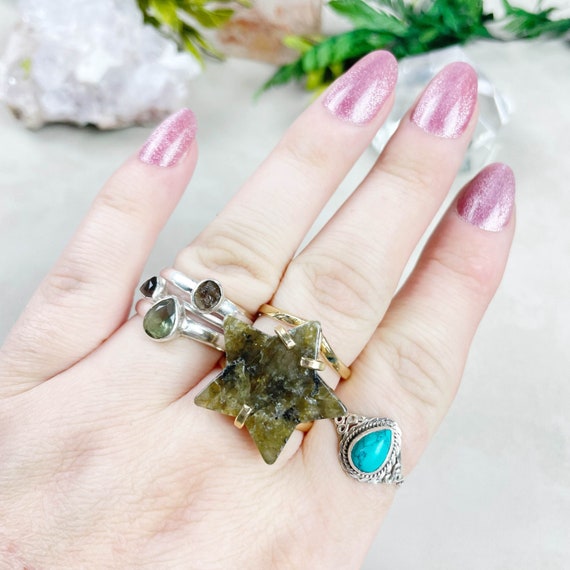 Gold Labradorite Star Statement Arc Ring (EPJ-RSB17-3)