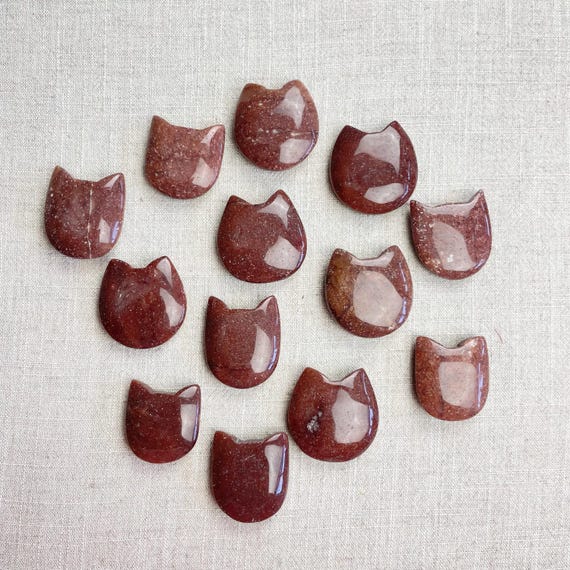 Red Aventurine Cat Carving (EPJ-HCAA32-RA)