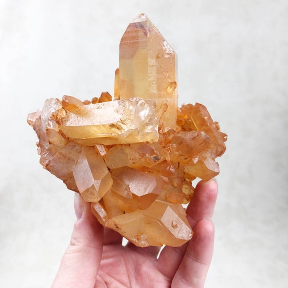 Tangerine Quartz Cluster Crystal (EPJ-HDSA32-1)