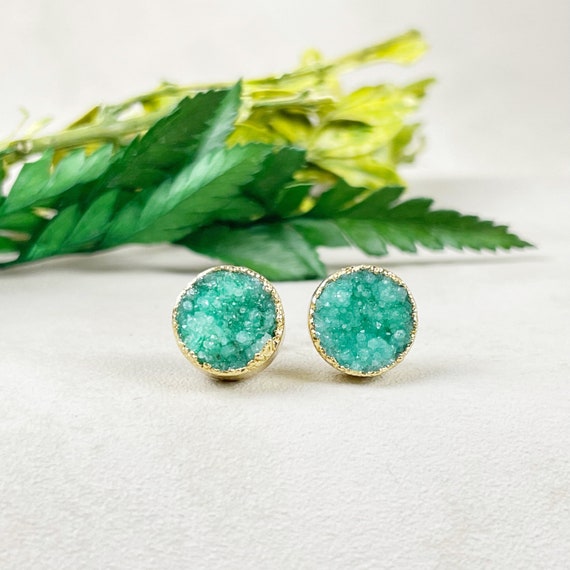 Green Round Druzy Stud Earrings (EPJ-E3BAB10-GR)