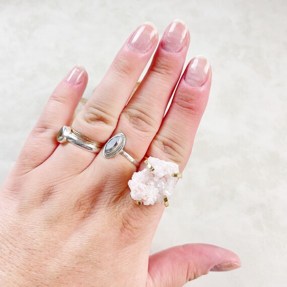 Gold Pink Amethyst Druzy Statement Wire Ring (EPJ-ROAA10-7)