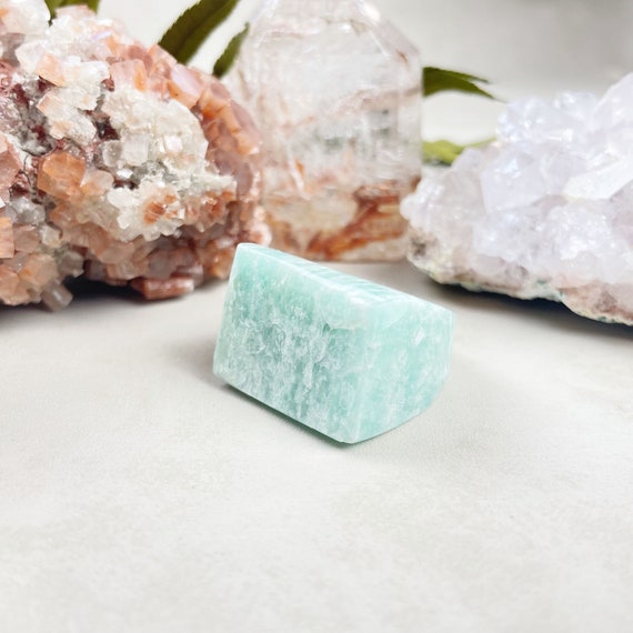 Green Amazonite Rough Carved Ring -Size 7 (EPJ-RCGA19-14)