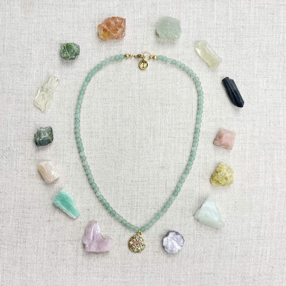 Green Aventurine Coin Charm Beaded Necklace (EPJ-NSBA40)