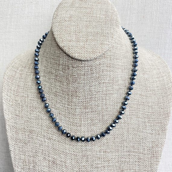 Barb// Iridescent Black Crystal Beaded Hand-knotted Necklace (EPJ-NSBA10-IBK)