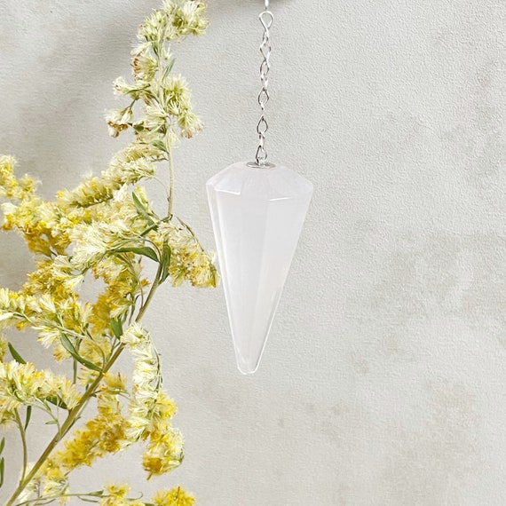 Girasol Quartz Crystal Pendulum (EPJ-PA10-33)