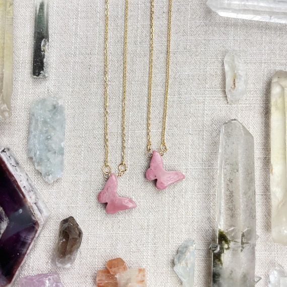 Rhodonite Butterfly Delicate Necklace (EPJ-NAAE58-RD)