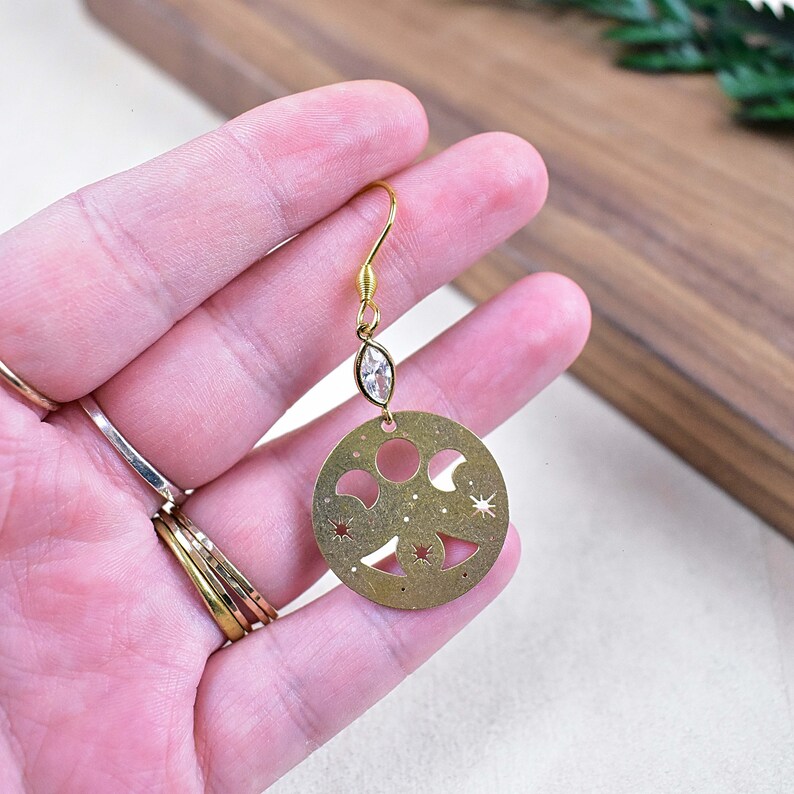 Gold Brass Moon Chandelier Earrings Fortuneteller Orb Celestial Dangle Earrings Brass Fortuna Drop Earrings EPJ-E21B18