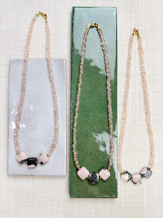 Blush Rose// Vintage Glass & Rhodonite Necklace (EPJ-NSE38)