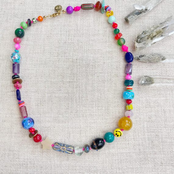 Chunky Confetti/// Colorful Crystal Gemstone Hand Knotted Beaded Necklace (DEJ-BBCA10-C-2)