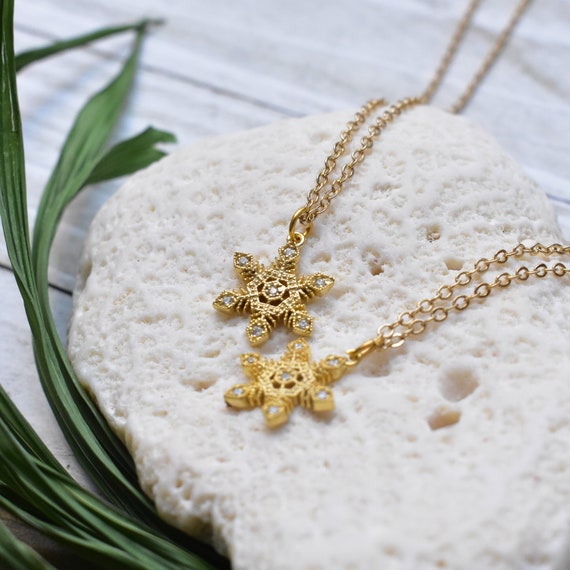 Gold Plated Small CZ Snowflake Simple Layering Pendant Necklace (EPJ-NPAD21)