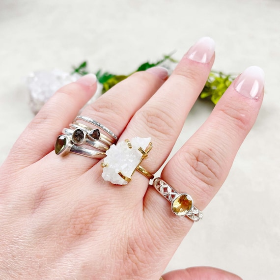 Raw Clear Quartz Cluster Crystal Statement Ring (EPJ-RD20AAA10-2)