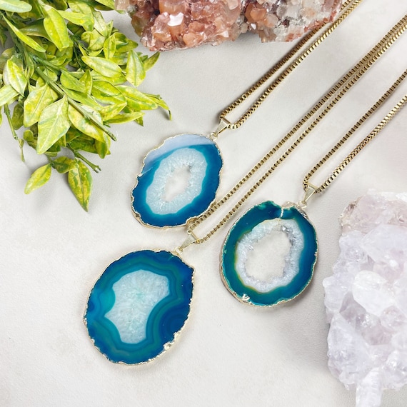 Gold Teal Agate Slice Necklace (EPJ-NAAE17)