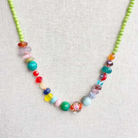 Tutti/// Green Colorful Beaded Necklace (DEJ-BBCA22-GN-17)