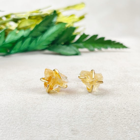 Rough Golden Amethyst Nugget 925 Silver Stud Earrings (EPJ-E3BAA12-GA)