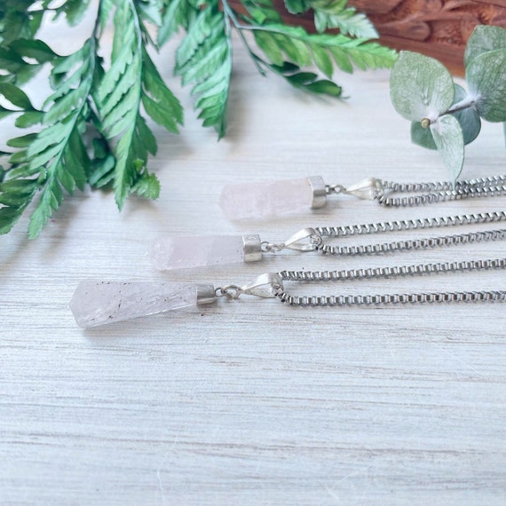 LUXE COLLECTION: Morganit// Silver Morganite Drop Necklace (EPJ-NAWF15)