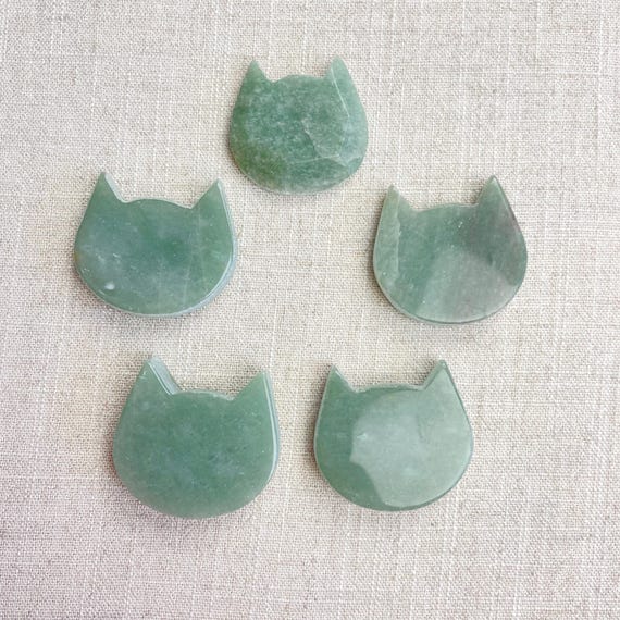 Green Amethyst Cat Carving (EPJ-HCAA32-GA)