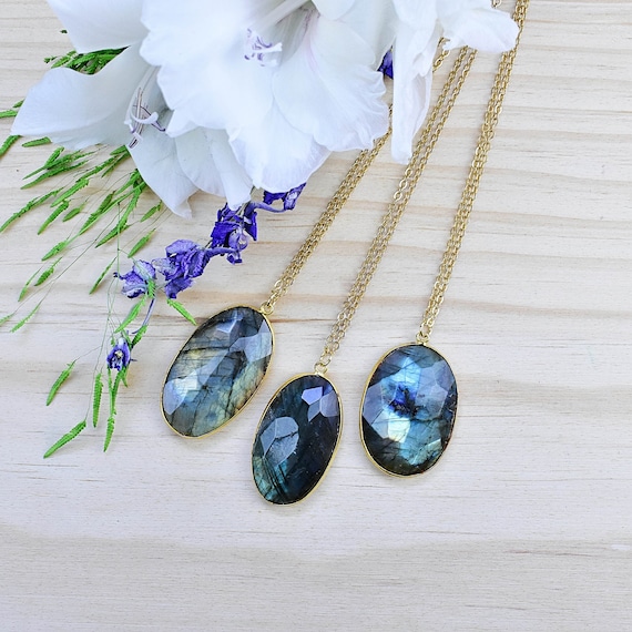 Labradorite Oval Necklace, Gold Gemstone Necklace, Statement Layering Necklace (EPJ-NB19AZA11)