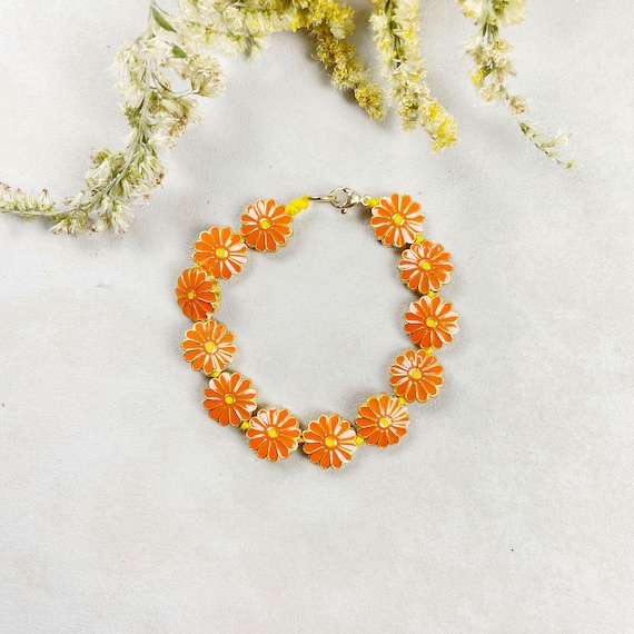 Orange Gold Daisy Flower Handknotted Bracelet (EPJ-MMBB23-OG)
