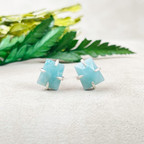 Amazonite Prong Trapezoid 925 Silver Stud Earrings (EPJ-E3BAA11-AZ)