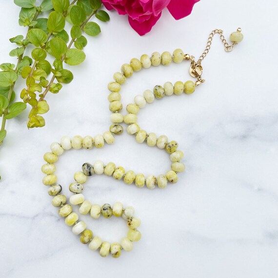 Yellow Turquoise Jasper 8mm Hand Knotted Beaded Necklace (EPJ-NSBA14-YT)
