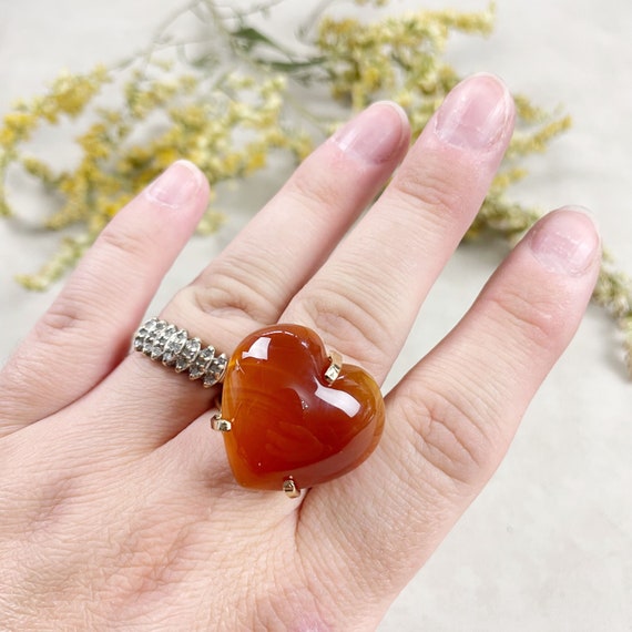 Gold Carnelian Agate Heart Statement Wire Ring (EPJ-RA10-AG-17)