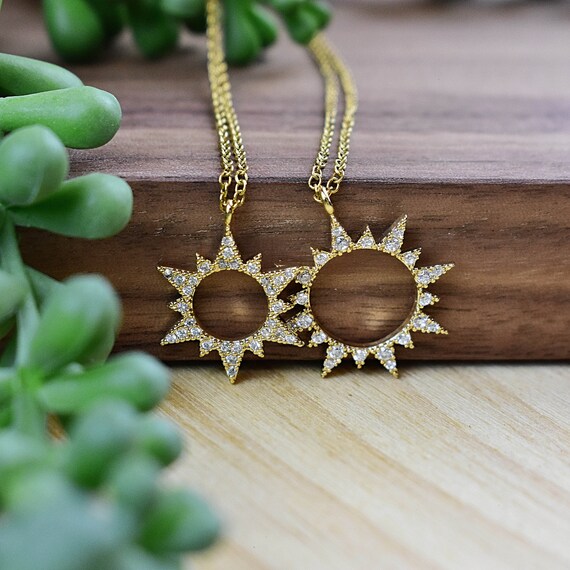 Sun Cz Crystal Charm Necklace, Gold Layering Pendant Necklace, Layering Delicate Charm Necklace (EPJ-NA20IAA18)