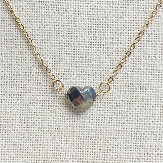 Pyrite Faceted Heart Delicate Necklace (EPJ-NAAE37-PY)