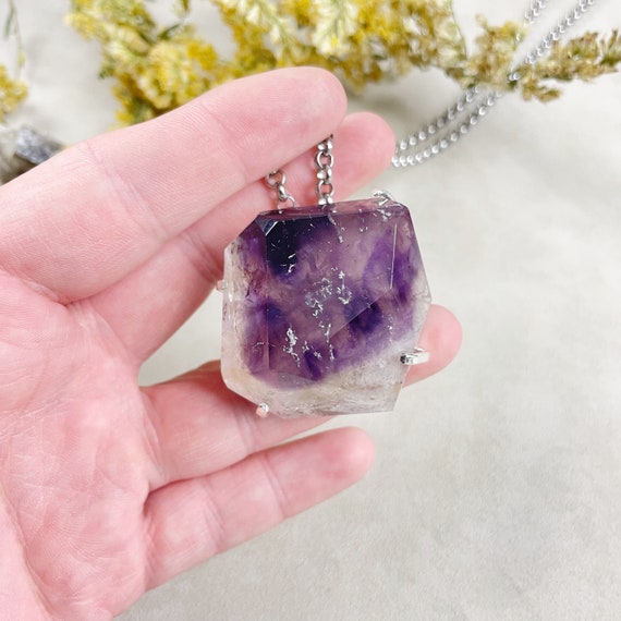 Silver Dreamcoat Amethyst Chunky Prong Necklace (EPJ-NA24-6)