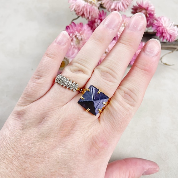 CHIPPED: Gold Blue Goldstone Pyramid Gemstone Adjustable Ring (EPJ-RTD13-5)