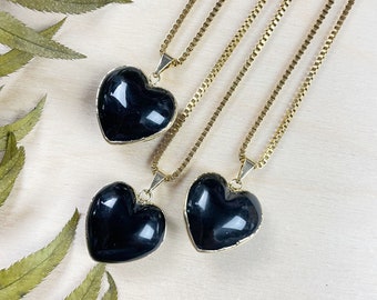 Gold Black Onyx Heart Necklace (EPJ-N24A68)