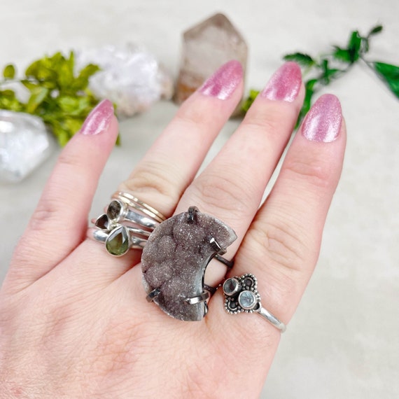 Gunmetal Crescent Moon Druzy Statement Wire Ring  (EPJ-RSB15-1)