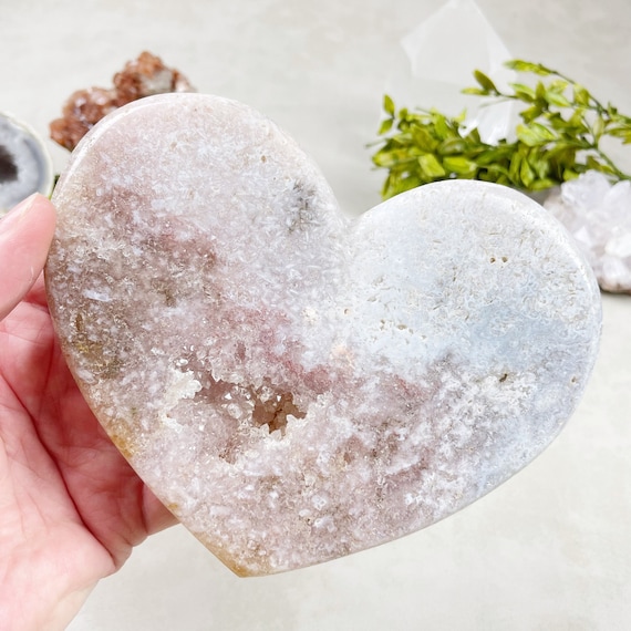 Pink Amethyst Heart Carving (EPJ-HDSS11-23)