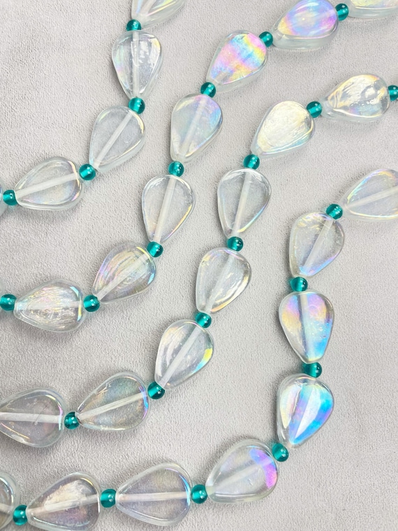 Aqua Aura// Vintage Glass Iridescent Statement Beaded Necklace (EPJ-NSE10)